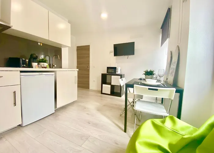 Brighthouse - Modern شقة