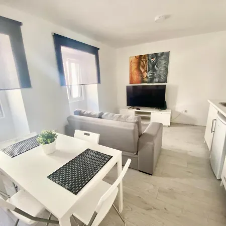 Brighthouse - Modern * Nazare