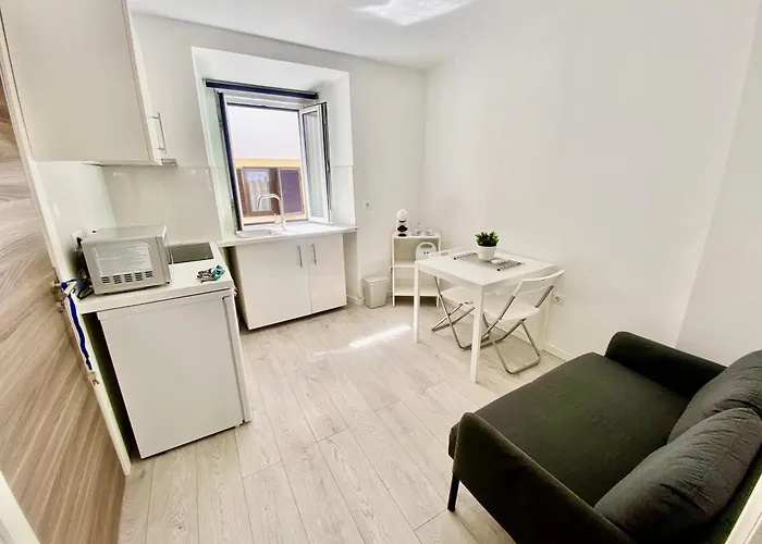 Brighthouse - Modern Apartamento
