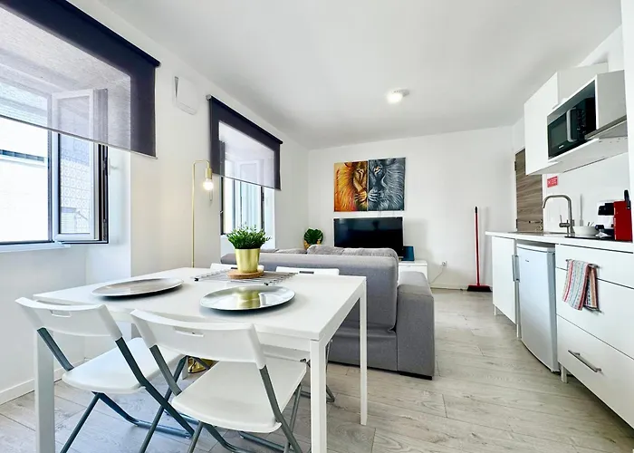 Brighthouse - Modern